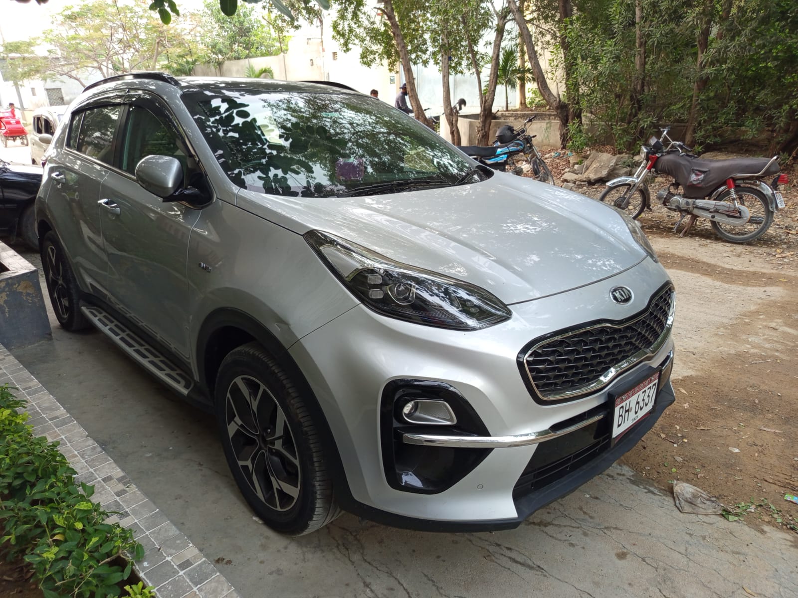 Vehicle image